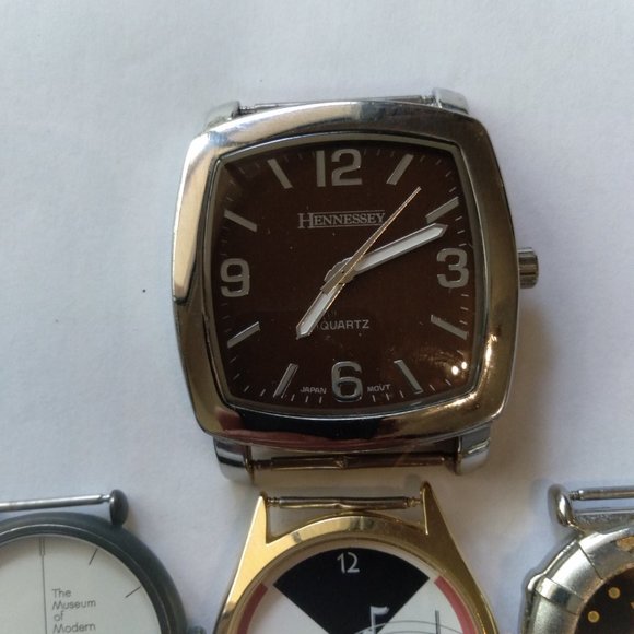 Watch Lot - Picture 3 of 8